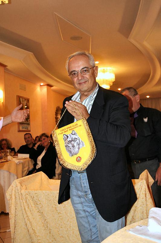 Cenone gagliardetto a Sgabanaza.jpg